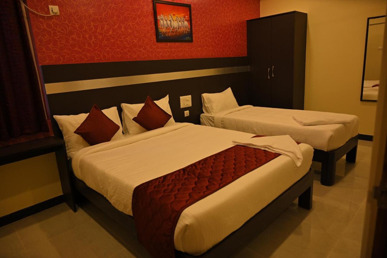 מלון טירופאטי Treebo Sripadha Residency Alipiri Road מראה חיצוני תמונה