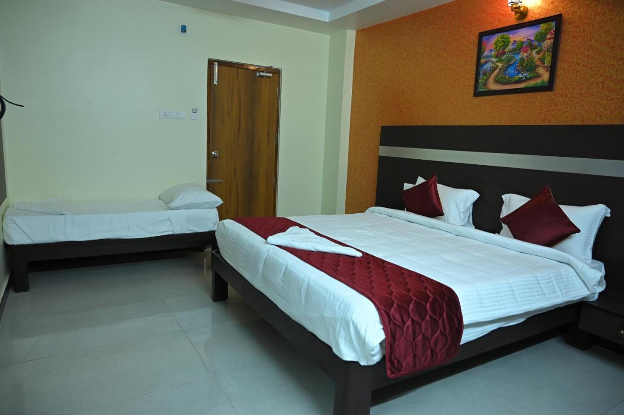 מלון טירופאטי Treebo Sripadha Residency Alipiri Road מראה חיצוני תמונה