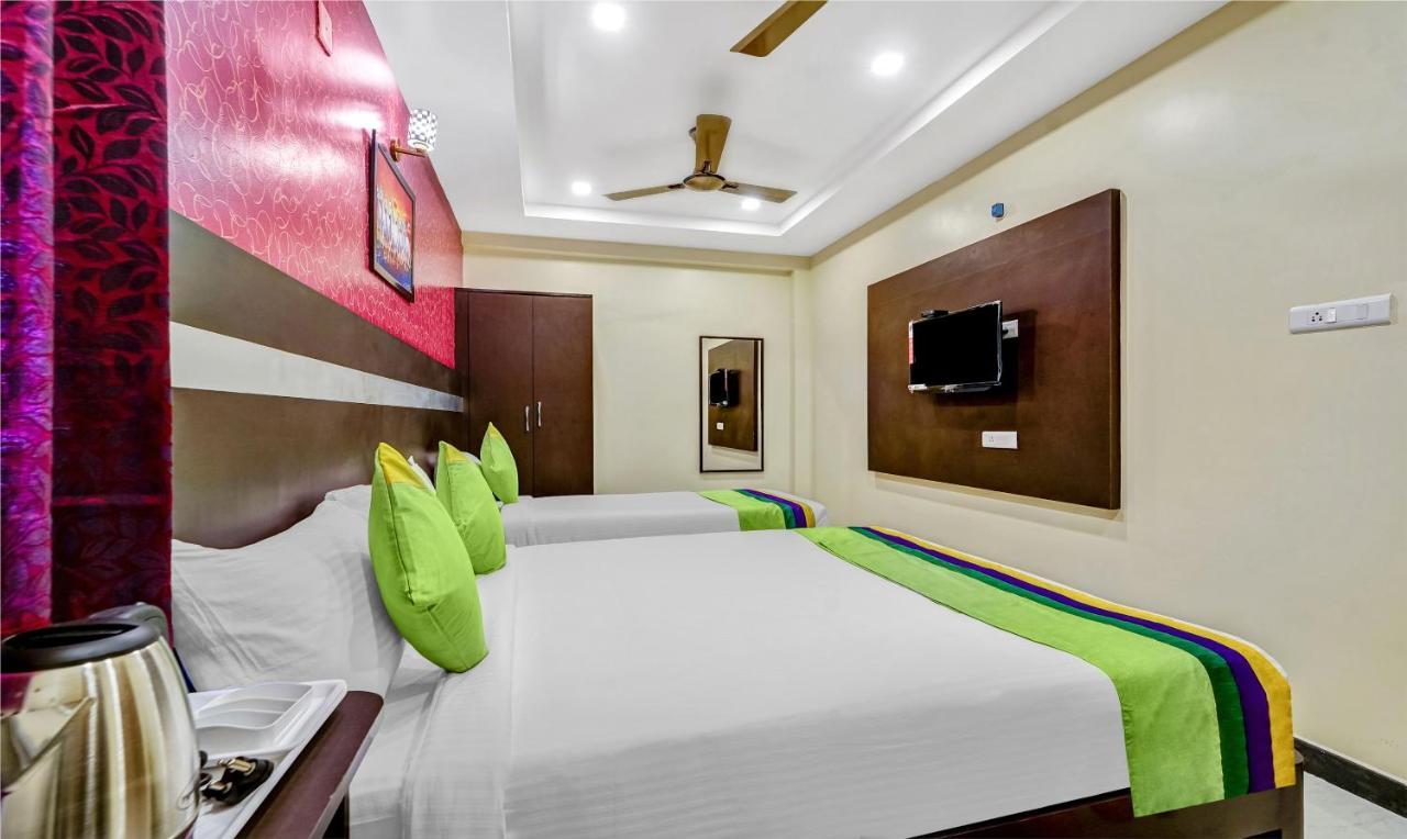 מלון טירופאטי Treebo Sripadha Residency Alipiri Road מראה חיצוני תמונה