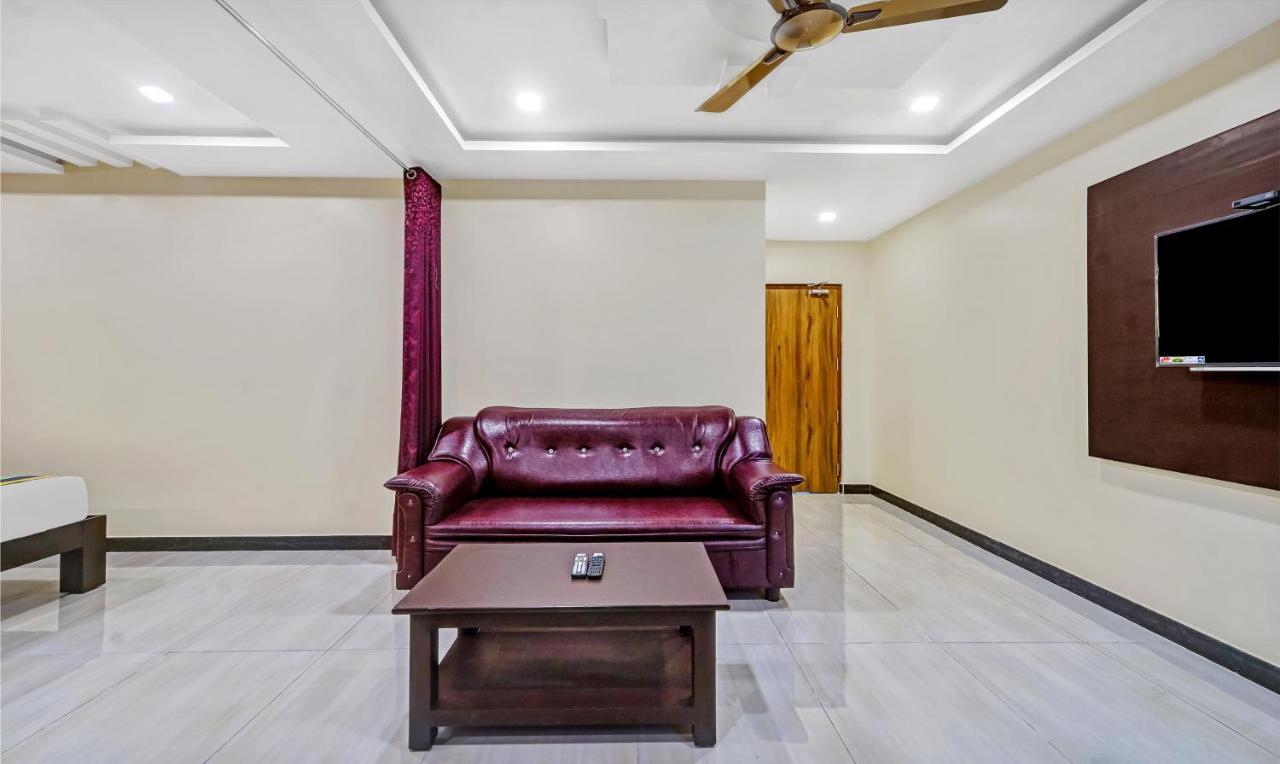 מלון טירופאטי Treebo Sripadha Residency Alipiri Road מראה חיצוני תמונה