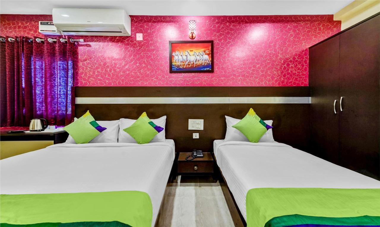 מלון טירופאטי Treebo Sripadha Residency Alipiri Road מראה חיצוני תמונה